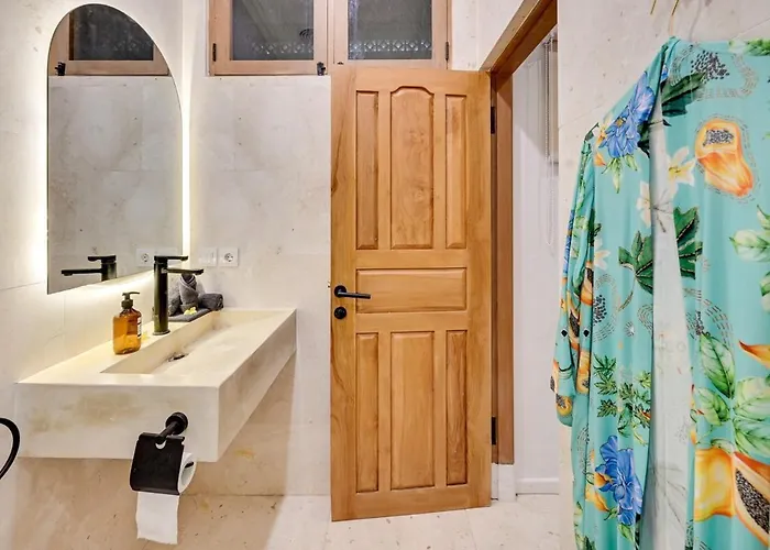 Mawali Villa Legian (Bali)